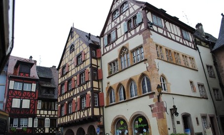Maisons  colombages dans la vieille ville de Colmar