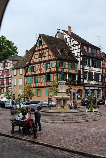 Maisons  colombages dans la vieille ville de Colmar