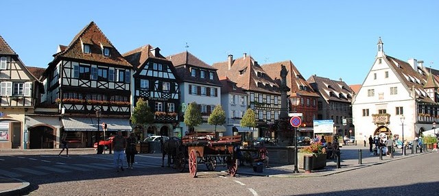 Vue de la place du march  Obernai